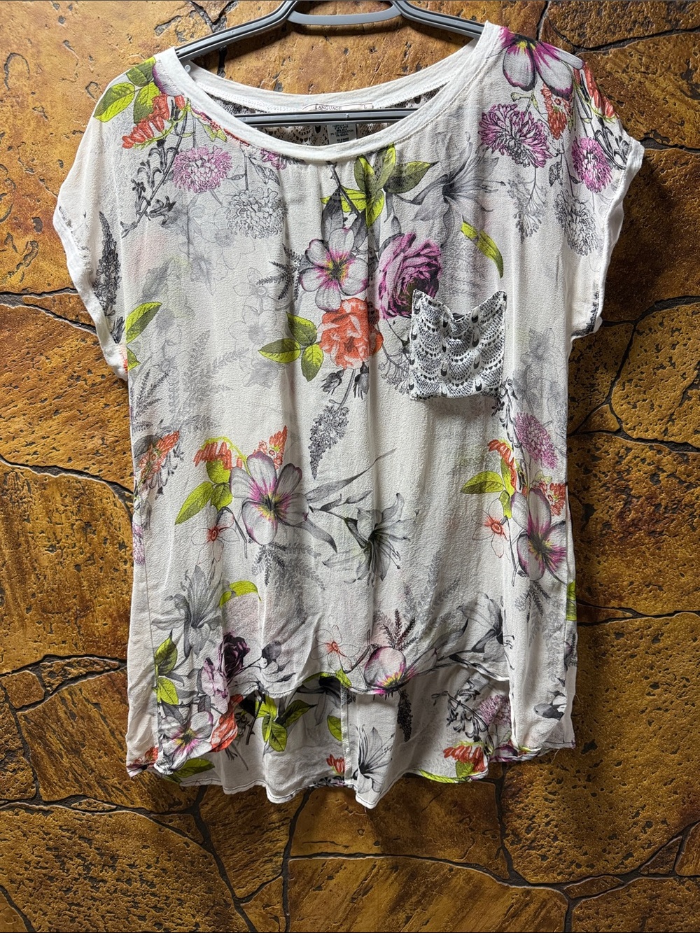 Women's Floral Scoop Neck Short Sleeve Top - White with Pink & Green.    #16